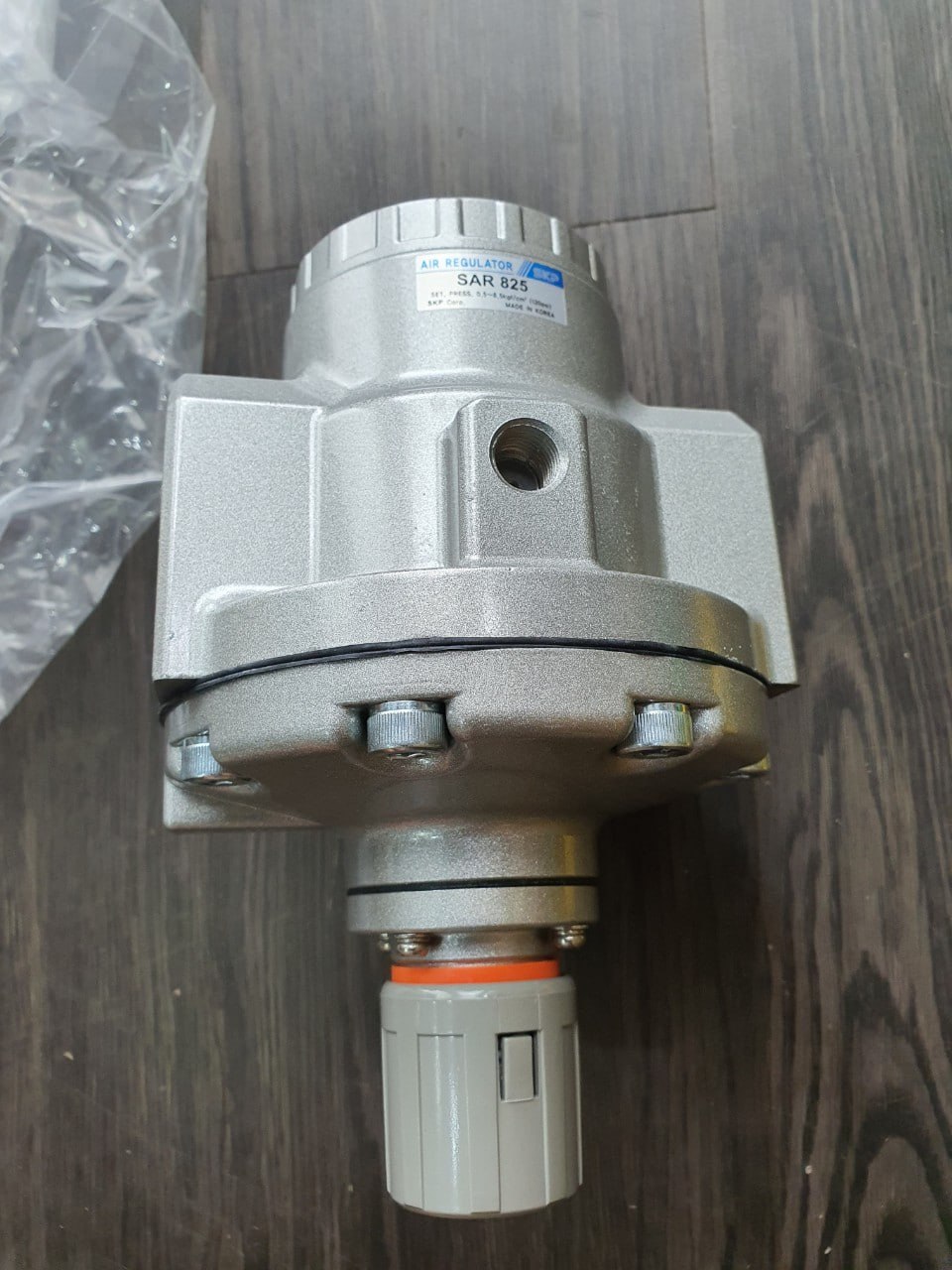 Bộ Điều Chỉnh Áp Suất Lưu Lượng Lớn SKP SAR825-12G